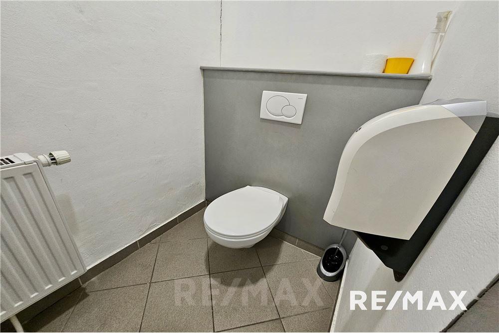 Commercieel - Büro - Maribor, Podravje - SI - 16 - 490321044-409