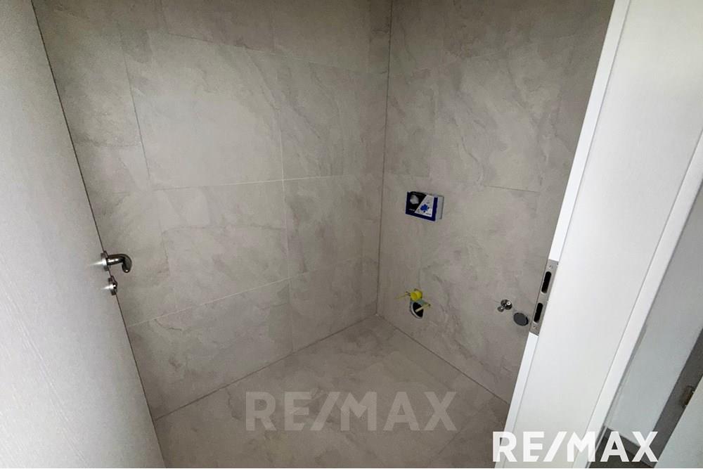 Residential - Condo/Apartment - Maribor, Podravje region - SI - IMG_2572.jpg - 490321044-415