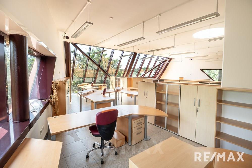 Commercieel - Büro - Maribor, Podravje - SI - REMAX Zagrebška cesta 102-43.jpg - 490321069-163