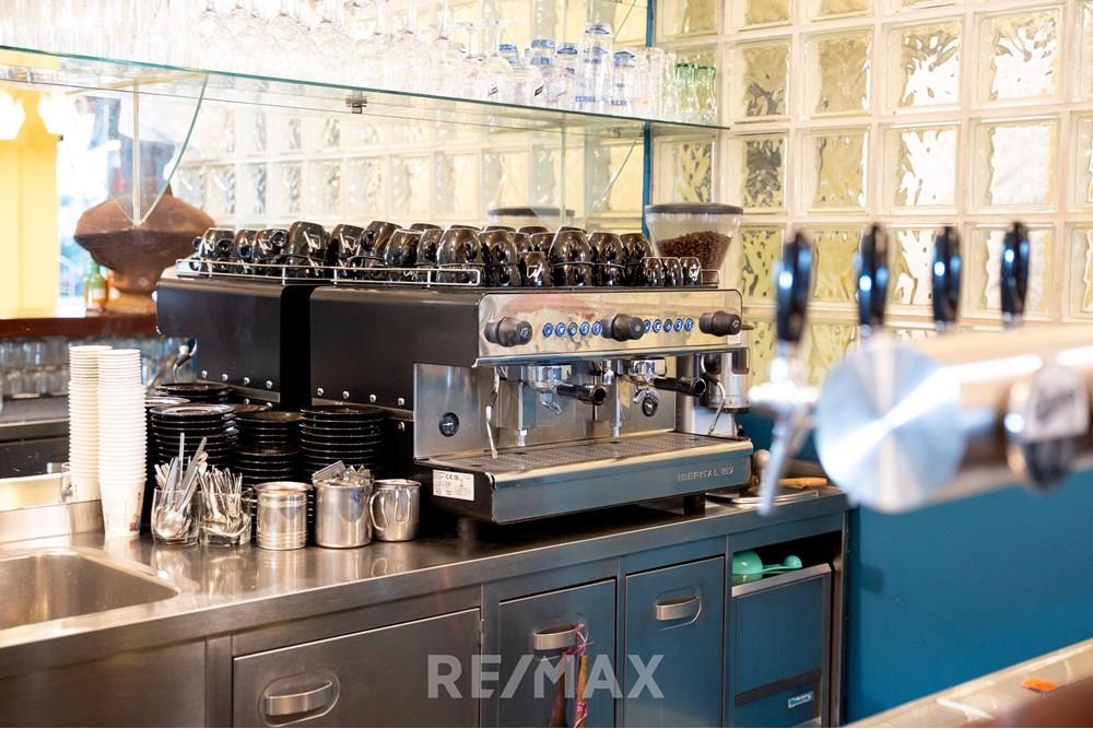 Commercieel - Gastronomie - Maribor, Podravje - SI - Betnavska cesta 122-55.jpg - 490321073-28