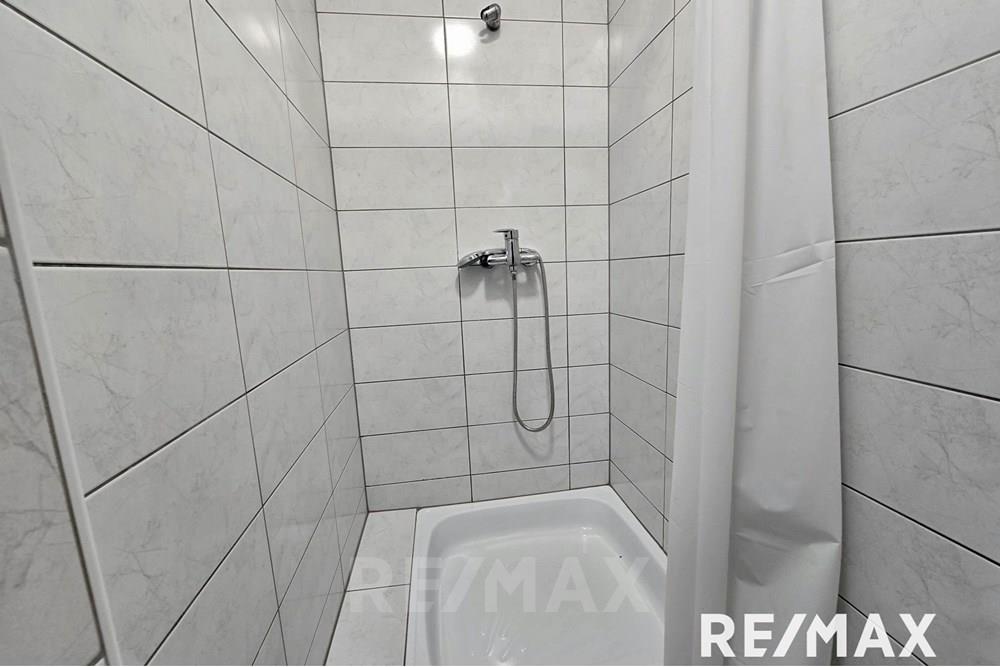 Commercieel - Sonstiges - Maribor, Podravje - SI - PHOTO-2025-12-09-11-52-26 2.jpg - 490321062-278