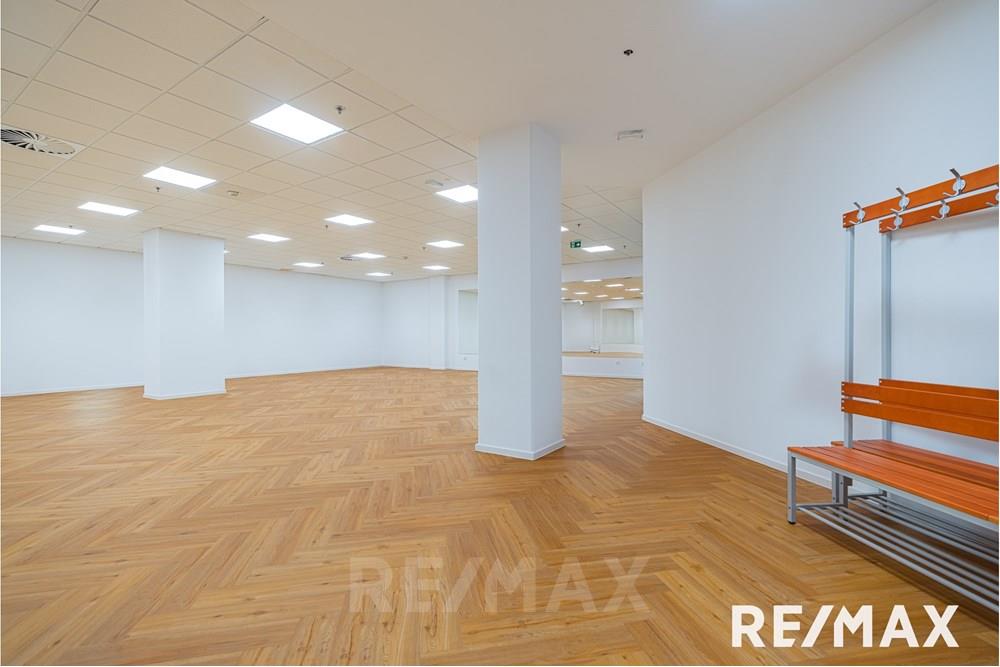 Commercieel - Büro - Maribor, Podravje - SI - JD1_4341-Edit1 (1).jpg - 490321075-41