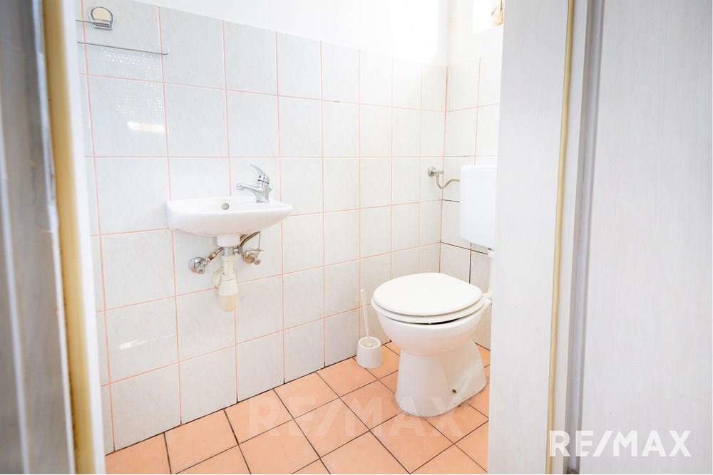 Commercieel - Laden/Einzelhandel - SV. JURIJ OB ŠČAVNICI, Pomurje - SI - REMAX Ulica Branka Krefta 1-19.jpg - 490321064-91