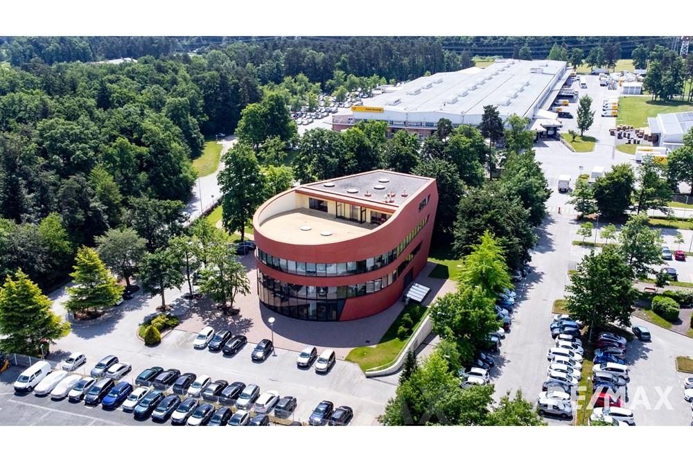 Commercieel - Büro - Maribor, Podravje - SI - REMAX Zagrebška cesta 102-4.jpg - 490321069-163