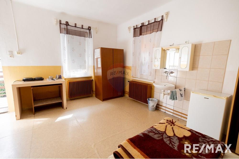 商业 - 带公寓/办公室的商店 - Slovenska Bistrica, Podravje - SI - REMAX Slovenska Bistrica-37.jpg - 490321073-35