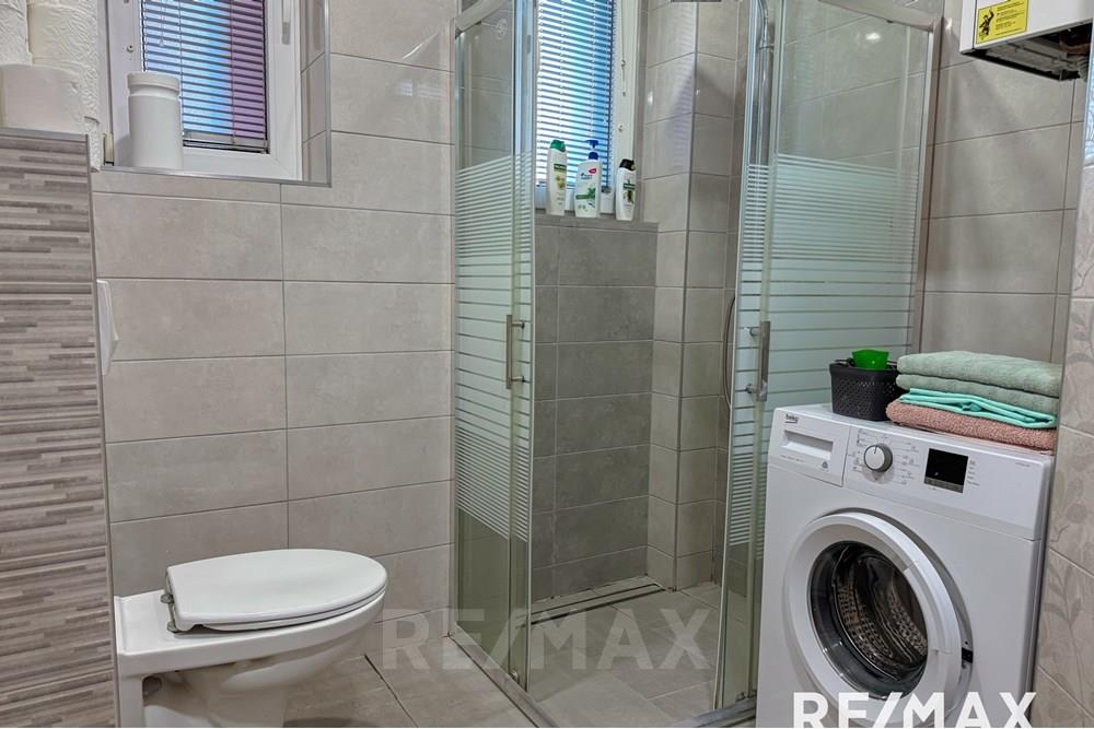 Résidentiel - Appartement - Maribor, Podravje - SI - IMG_7031.jpg - 490321078-3