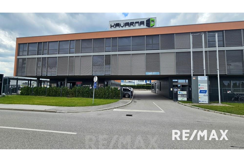Commercieel - Büro - Slovenska Bistrica, Podravje - SI - 20250520_144414.jpg - 490321054-253