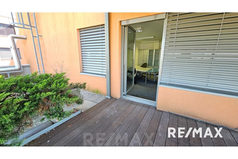 Commercieel - Büro - Slovenska Bistrica, Podravje - SI - 20250703_123350.jpg - 490321054-253