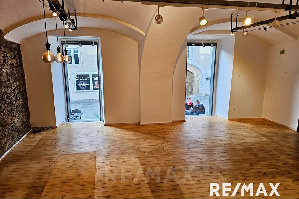 Commercieel - Sonstiges - Maribor, Podravje - SI - 20251008_165531.jpg - 490321044-428