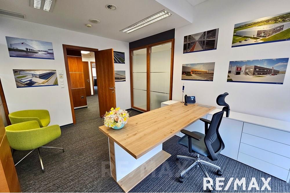 Commercieel - Büro - Maribor, Podravje - SI - 20250416_115225.jpg - 490321044-411