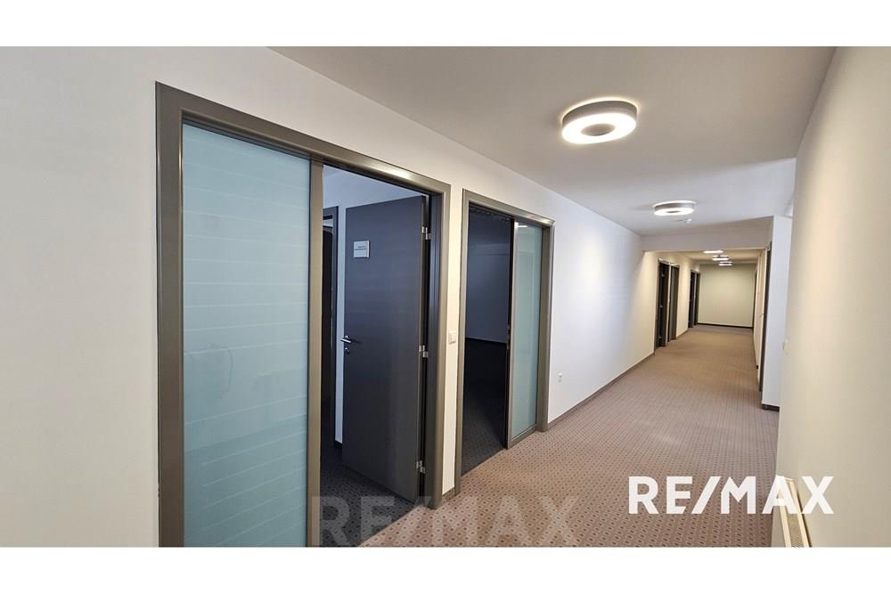 Commercieel - Büro - Slovenska Bistrica, Podravje - SI - 20250703_123052.jpg - 490321054-253