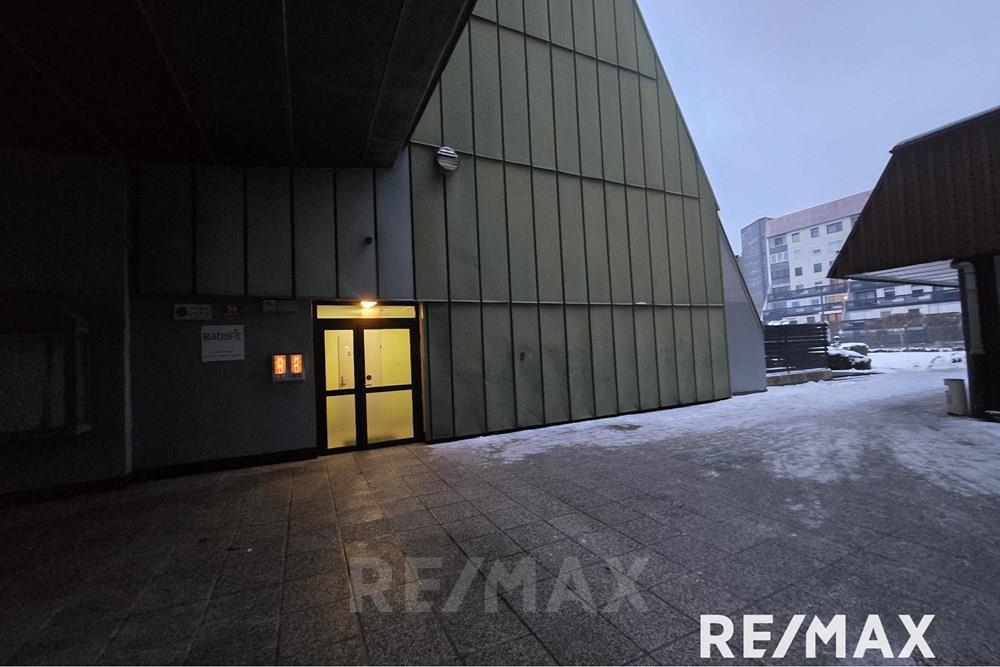 Wohnung - Wohnung - Maribor, Podravje - SI - PHOTO-2026-01-11-20-50-06 2.jpg - 490321062-287