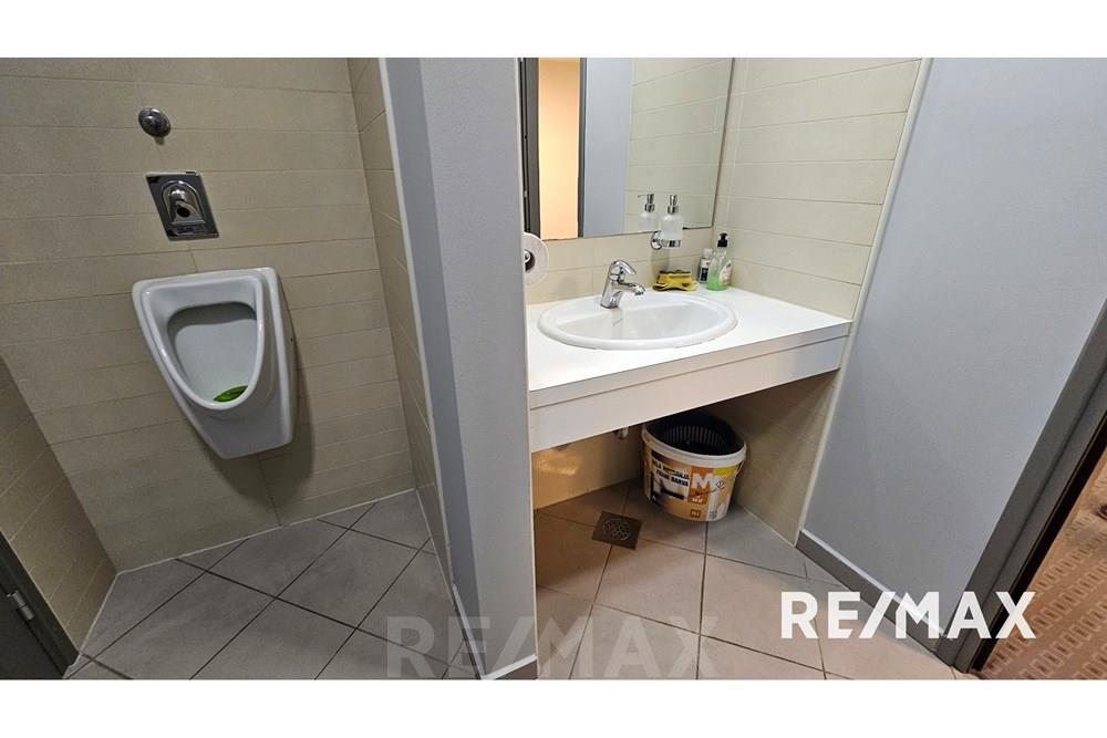 Commercieel - Büro - Slovenska Bistrica, Podravje - SI - 20250703_123628.jpg - 490321054-253