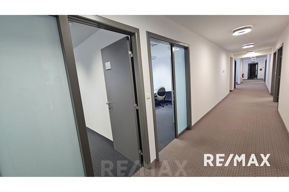 Commercieel - Büro - Slovenska Bistrica, Podravje - SI - 20250703_123234.jpg - 490321054-253