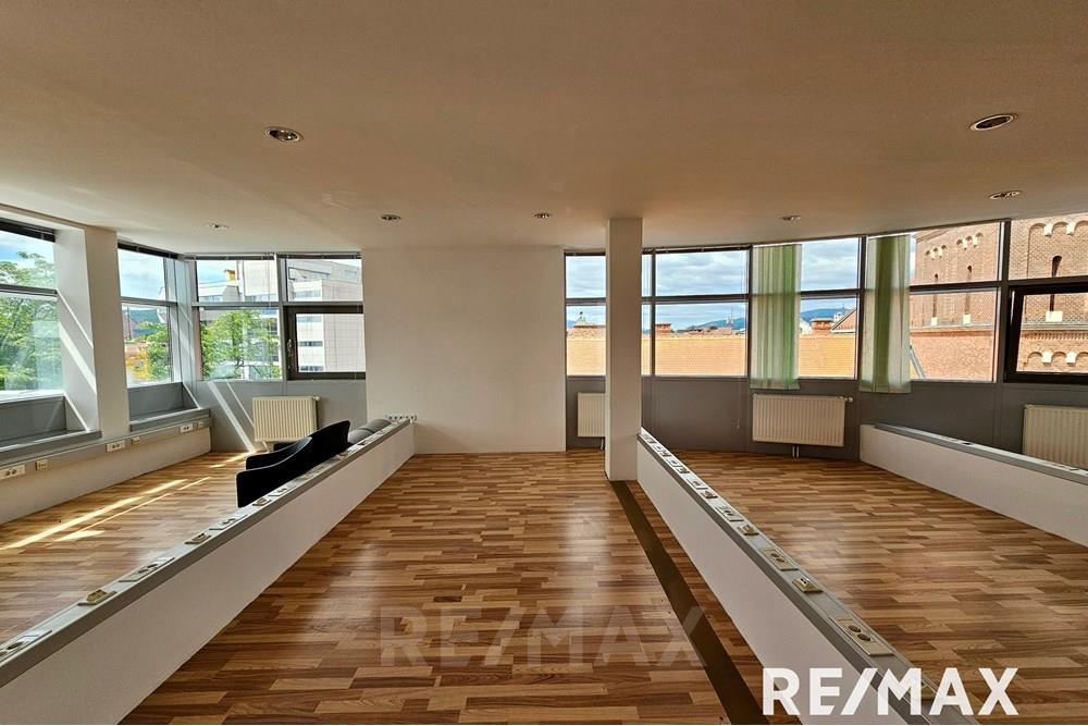 Commercieel - Büro - Maribor, Podravje - SI - 20250526_112417.jpg - 490321044-409