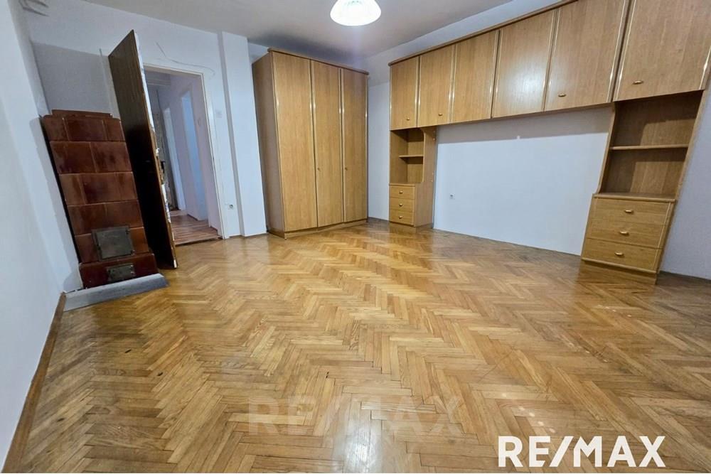 Wohnung - Wohnung - Novo mesto, Dolenjska - SI - PHOTO-2025-05-16-11-49-28 12.jpg - 490321062-248