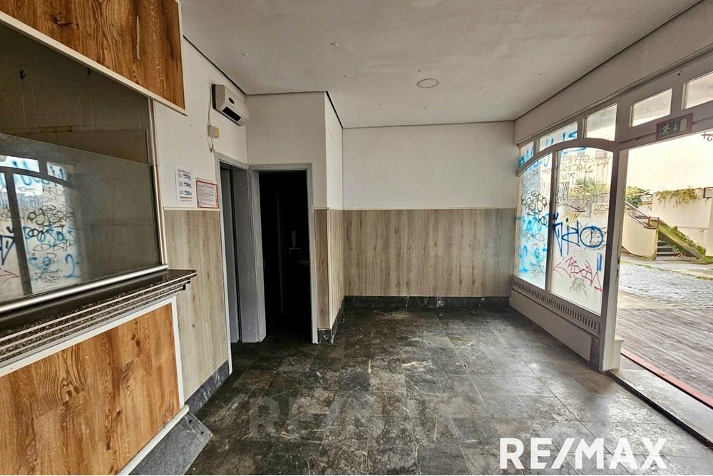 Commercieel - Pub - Maribor, Podravje - SI - 20251126_112341.jpg - 490321044-433