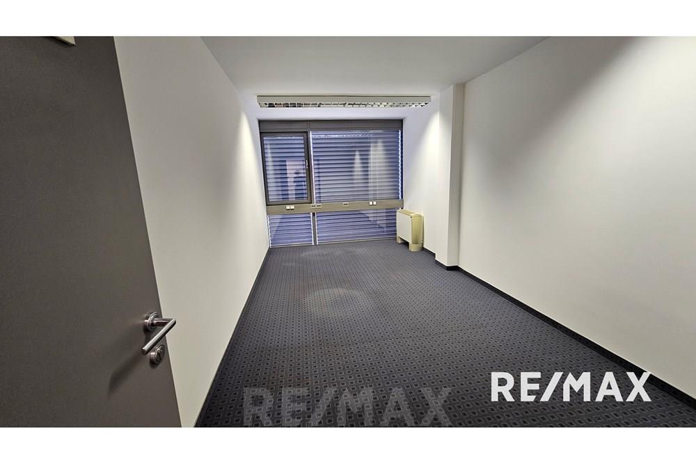 Commercieel - Büro - Slovenska Bistrica, Podravje - SI - 20250703_123148.jpg - 490321054-253