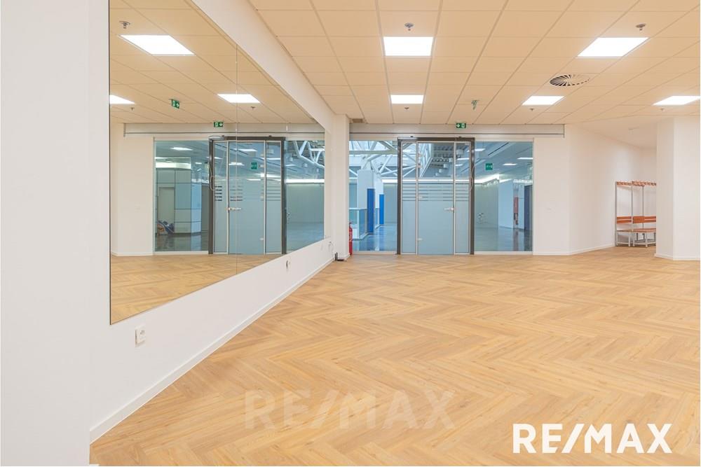 Commercieel - Büro - Maribor, Podravje - SI - JD1_4341-Edit1 (3).jpg - 490321075-41