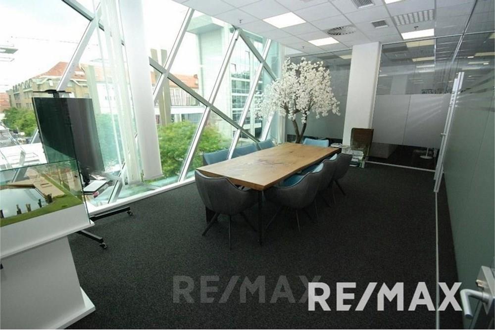Commercieel - Büro - Maribor, Podravje - SI - Posnetek zaslona 2025-10-08 140413.jpg - 490321075-34