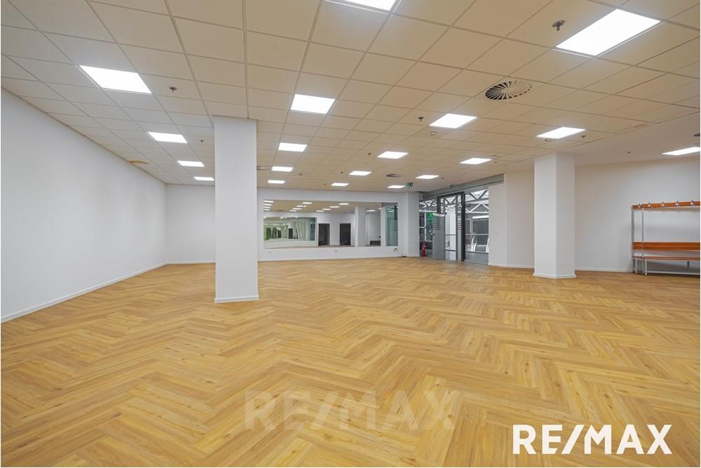 Commercieel - Büro - Maribor, Podravje - SI - JD1_4341-Edit1 (2).jpg - 490321075-41