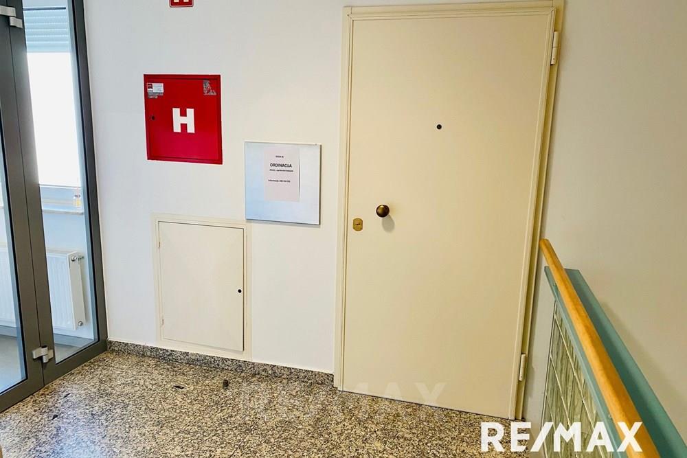 Commercieel - Sonstiges - Maribor, Podravje - SI - IMG_1784.jpg - 490321062-288