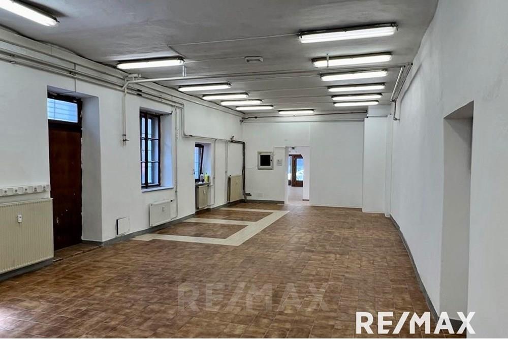 Commercieel - Laden/Einzelhandel - Ptuj, Podravje - SI - 10.jpg - 490321068-122