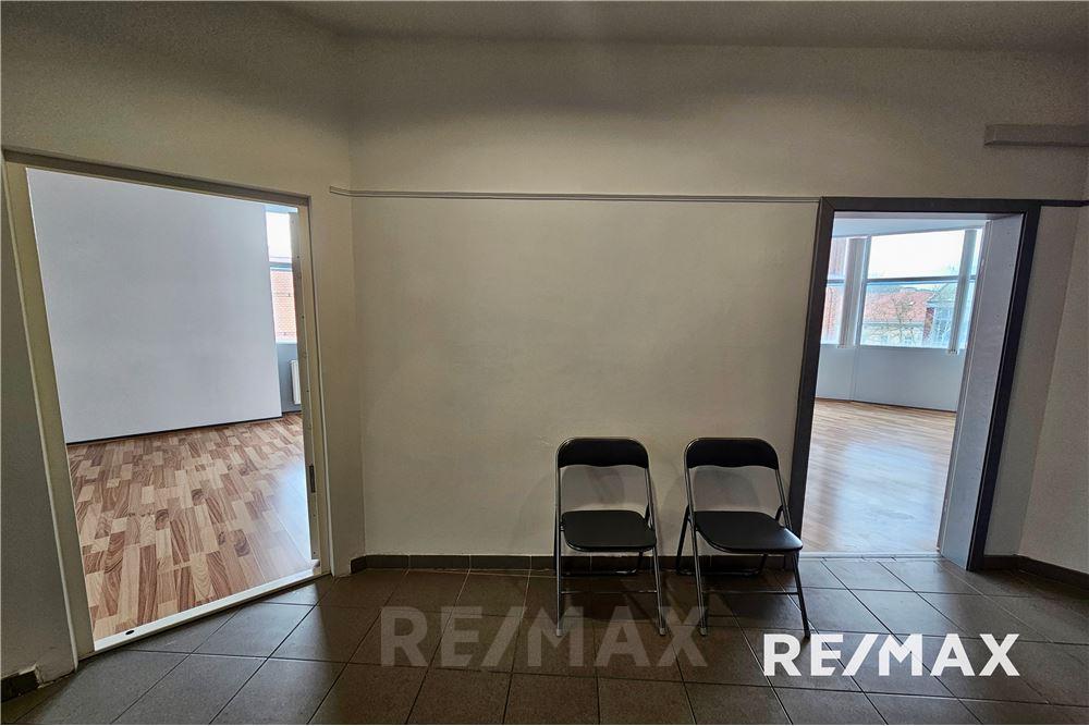 Commercieel - Büro - Maribor, Podravje - SI - 12 - 490321044-409
