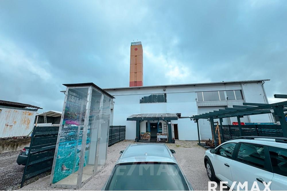 Commercieel - Laden/Einzelhandel - Maribor, Podravje - SI - IMG_6096.jpg - 490321069-159