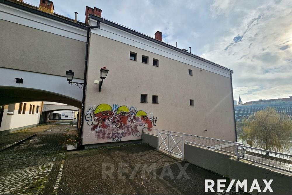 Commercieel - Pub - Maribor, Podravje - SI - 20251126_113631.jpg - 490321044-433
