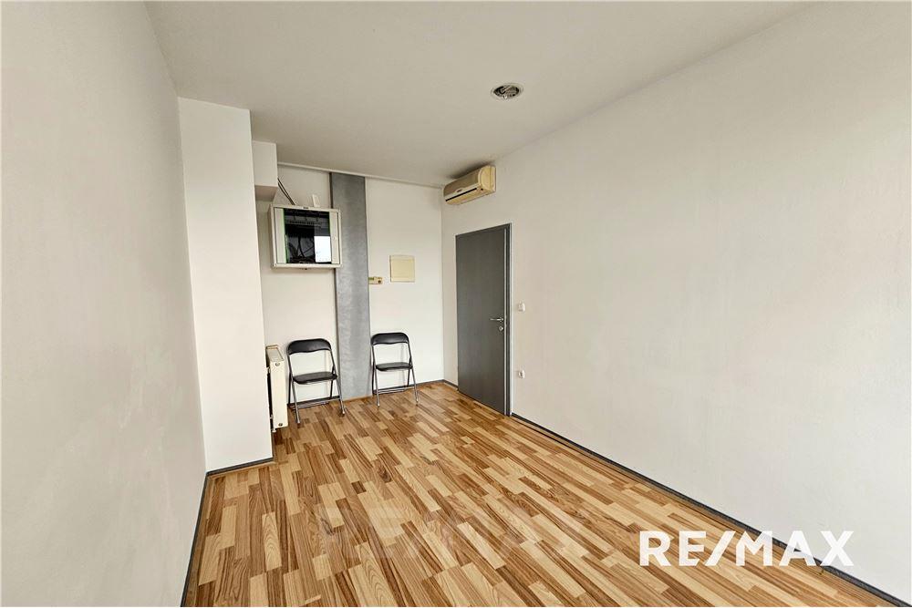 Commercieel - Büro - Maribor, Podravje - SI - 10 - 490321044-409