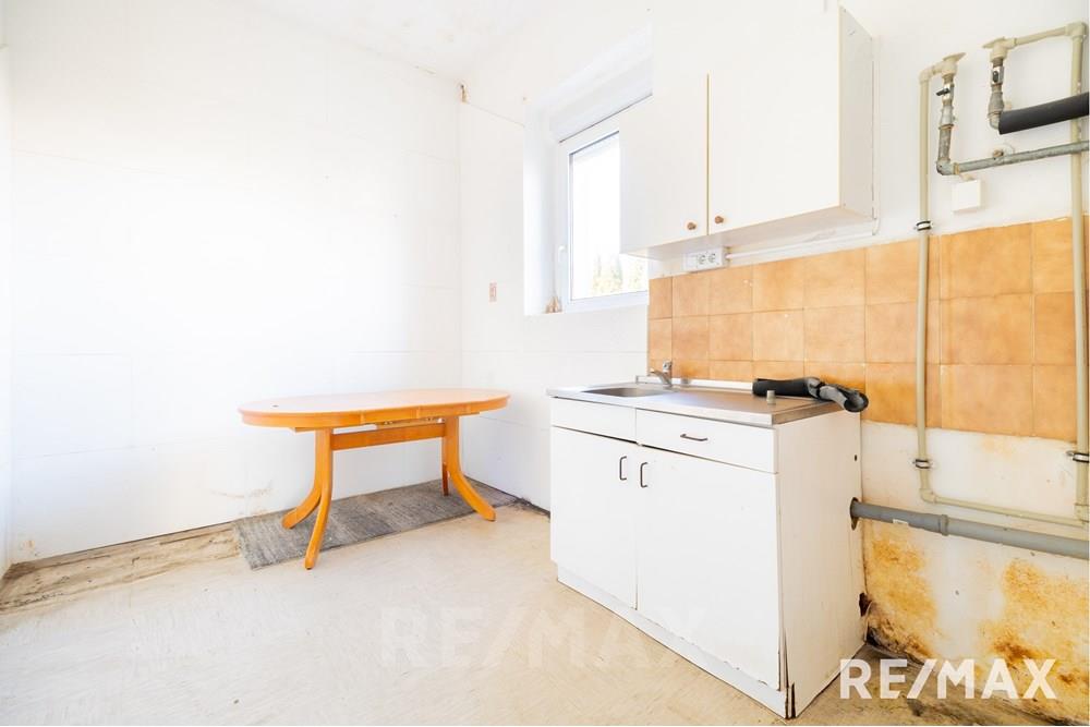 Commercieel - Laden/Einzelhandel - SV. JURIJ OB ŠČAVNICI, Pomurje - SI - REMAX Ulica Branka Krefta 1-20.jpg - 490321064-91