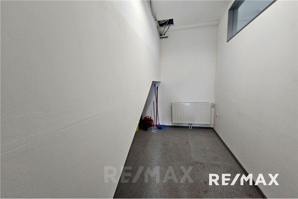 Commercieel - Büro - Maribor, Podravje - SI - 14 - 490321044-409
