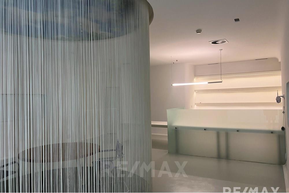 Commercieel - Laden/Einzelhandel - Maribor, Podravje - SI - IMG_2197.jpg - 490321067-32