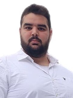 Shalev Nahom שלו נחום