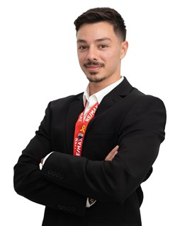 Adir Mantzur אדיר מנצור
