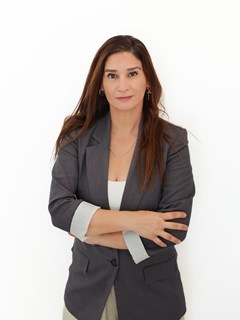 Noa Guttmann נועה גוטמן - רי/מקס בעיר - RE/MAX BAIR
