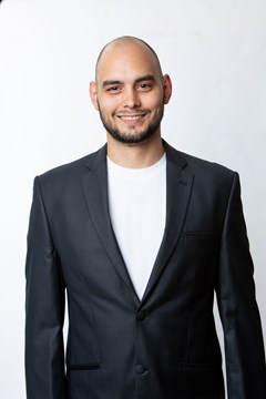עמנואל ברטקובסקי Emanuel Bratuovski - רי/מקס נדל"ן בסטייל  RE/MAX Real Estate With Style