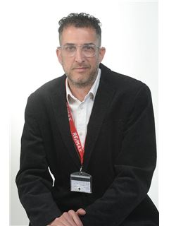 Broker/Owner - Kobi Matok - RE/MAX BizSpace - רי/מקס BizSpace