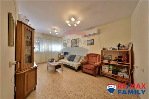 For Sale-Condo/Apartment-209 דרך עכו  -  Kiryat Bialik, Israel-50821069-135