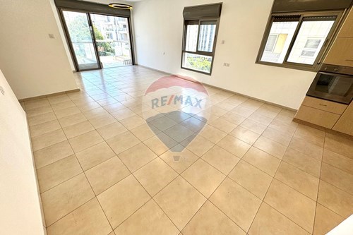 מכירה-דירה-12 נווה יהושע  - נווה יהושוע  -  רמת גן, ישראל-832041060-2233