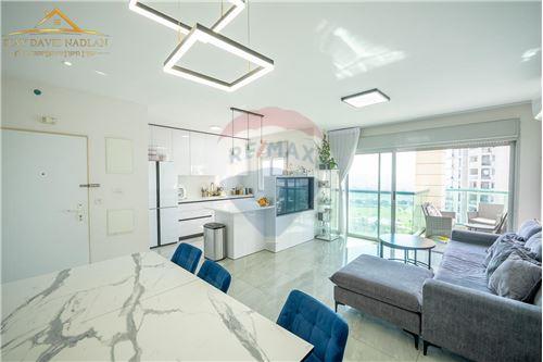 מכירה-דירה-20 יעקב טראב  - עזרא והארגזים  -  תל אביב יפו, ישראל-50641110-549