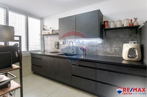 מכירה-דירה-בת ים, ישראל-51591067-51
