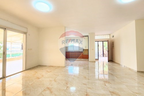 For Sale-Garden Apartment-Ma'a lot, Israel-50871021-614