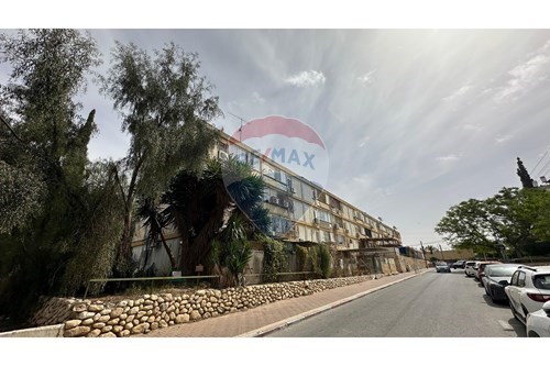 מכירה-דירה-7 אוסבלדו ארניה  - שכונה ד'  -  באר שבע, ישראל-831491205-654