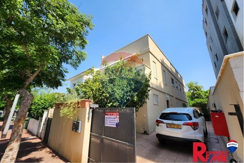 מכירה-דירת גן-19 הציונות  - שיכון ותיקים  -  חולון, ישראל-51431022-2370