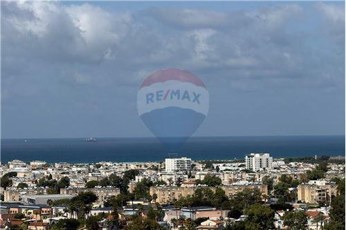 מכירה-דירה-7 יגאל אלון  -  קרית מוצקין, ישראל-51881005-63