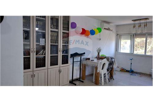 מכירה-דירה-צפת, ישראל-50601044-43