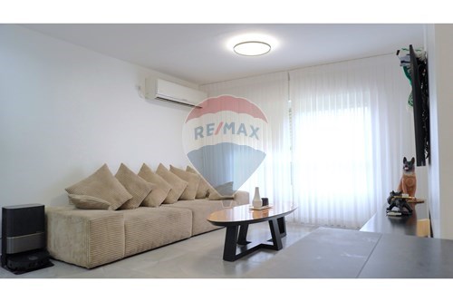 מכירה-דירה-אזור י  -  אשדוד, ישראל-51401031-34