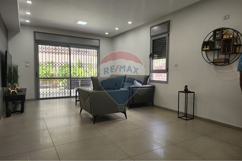 מכירה-קוטג'-63 עפרוני  - פלח 7  -  באר שבע, ישראל-831491041-428